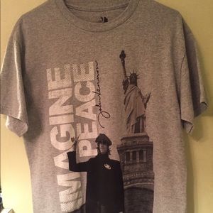 2003 Vintage John Lennon t-shirt in size Medium
